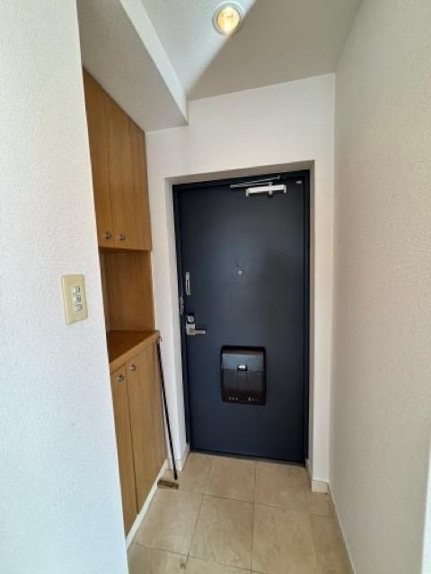 3LDK Apartment for Sale in Kita Ward, Osaka - Thumbnail 2