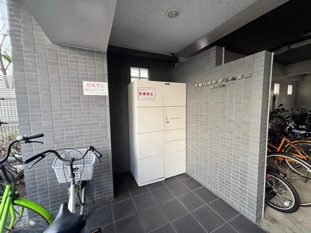 3LDK Apartment for Sale in Kita Ward, Osaka - Thumbnail 4
