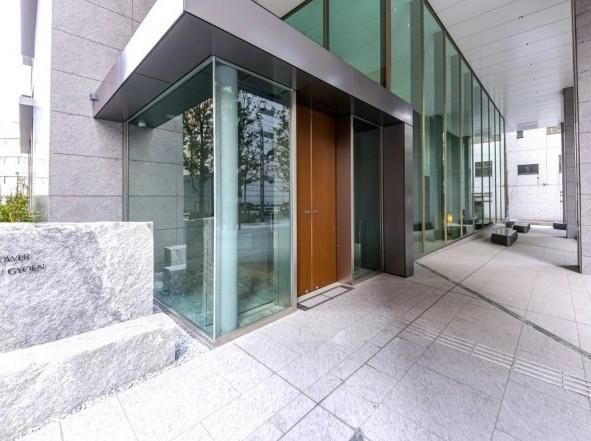 2LDK Apartment for Sale in Classy Tower Shinjuku Gyoen, Shinjuku - Thumbnail 3
