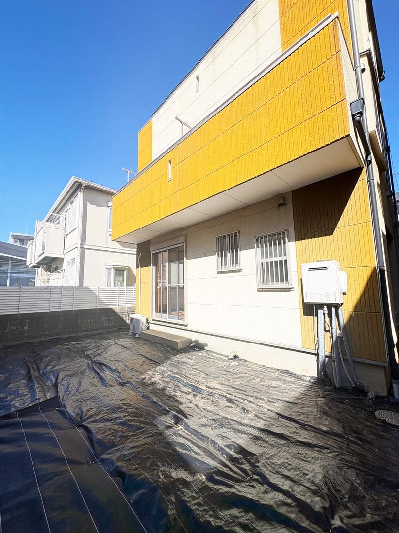 Renovated 4LDK House near Railway Museum Station, Saitama - Thumbnail 2