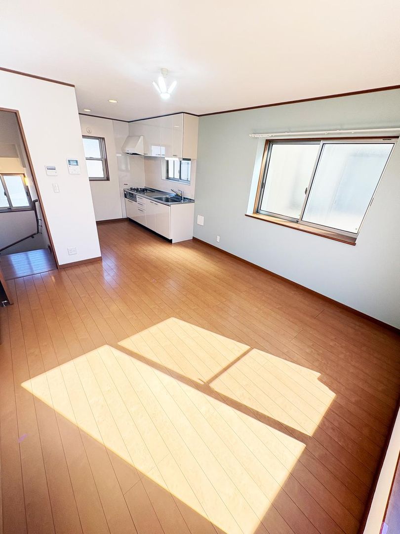 Renovated 4LDK House near Railway Museum Station, Saitama - Thumbnail 4