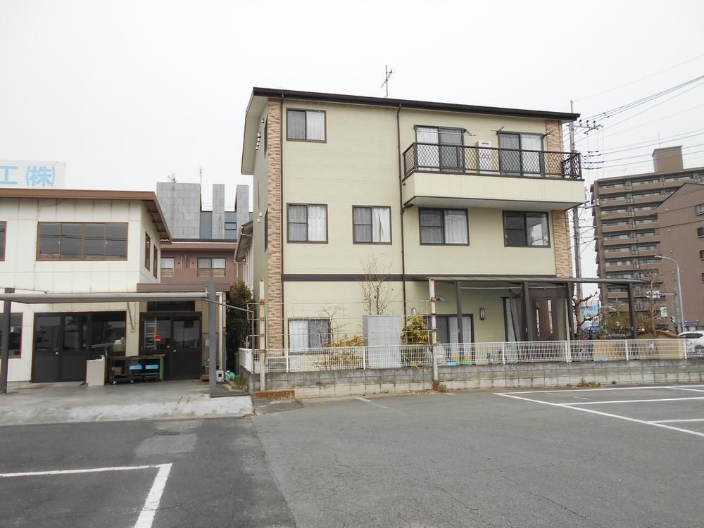 5LDK House for Sale in Utsunomiya, Tochigi - 216.73m² - Thumbnail 2