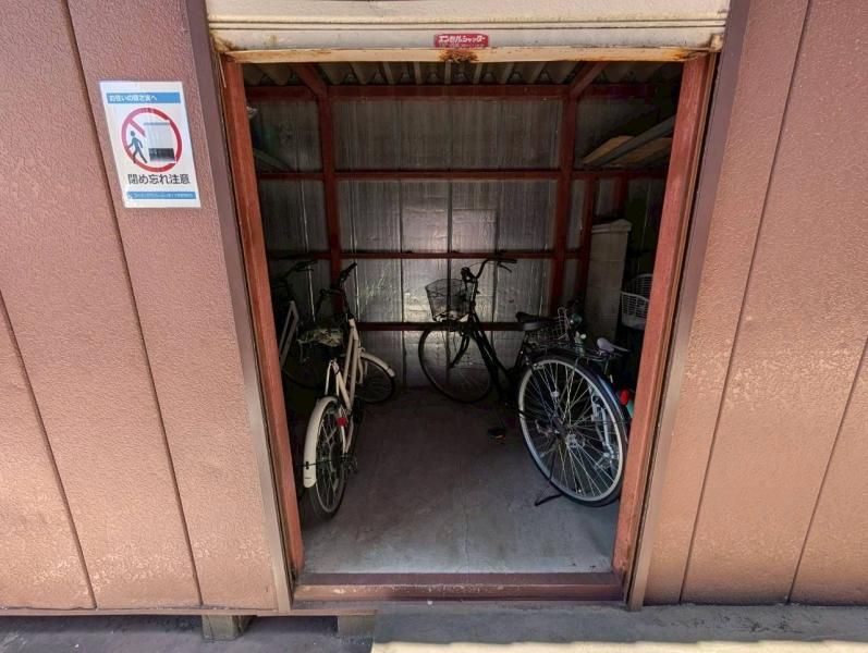 Renovated 2LDK Top Floor Apartment in Chuo-ku, Sapporo - Thumbnail 3