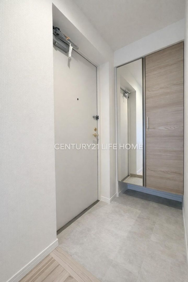 3LDK Apartment for Sale in Aoba Ward, Yokohama with Panoramic Views - Thumbnail 3