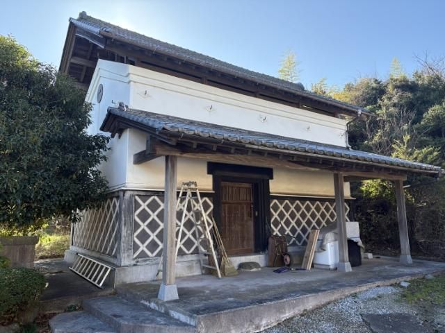 5DK+S House for Sale in Iwaki City, Fukushima - 171m2 on Large Lot - Thumbnail 2