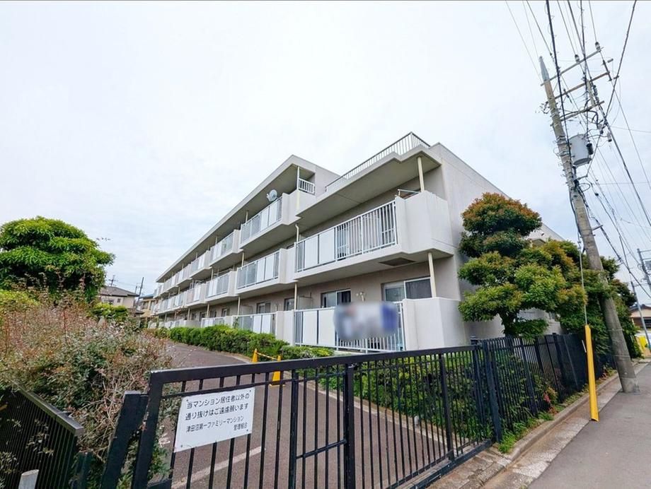 3LDK Apartment for Sale in Funabashi, Chiba - 83.76m² - Thumbnail 4