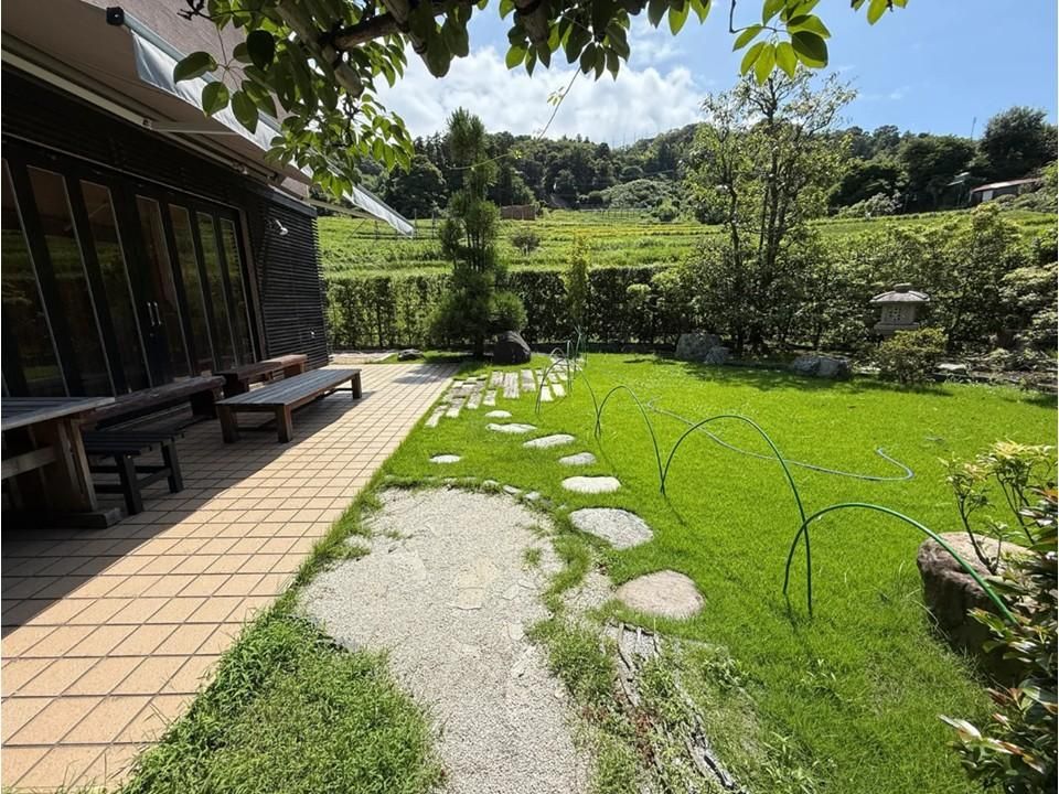 674.5m2 Land for Sale in Hayama, Kanagawa - 55 Million Yen - Thumbnail 2