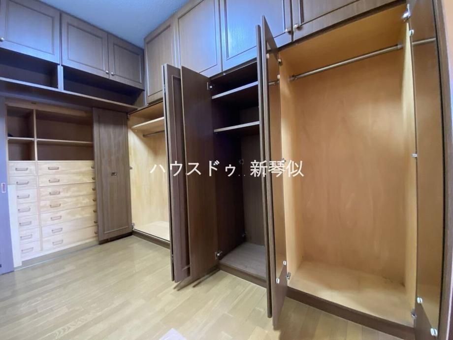 Used Apartment in Kita-ku, Sapporo - 39.04 sqm - Thumbnail 2