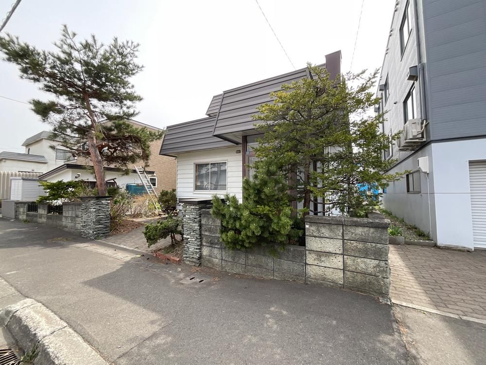 298m2 Land Plot for Sale in Kita Ward, Sapporo - Thumbnail 3