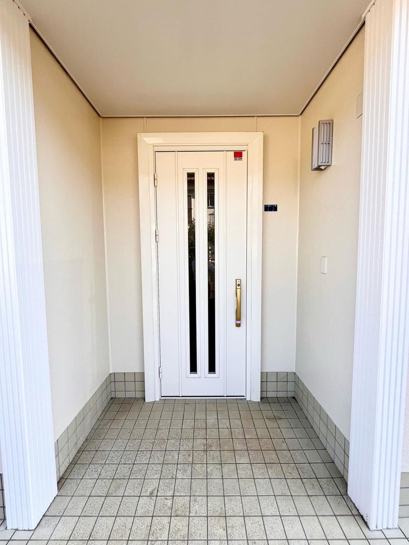 Renovated 4DK House in Ayase City, Kanagawa - 29.8M Yen - Thumbnail 4