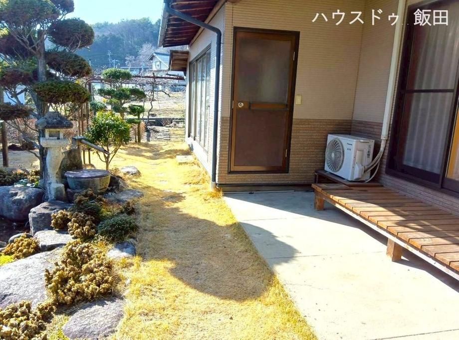 5DK+S House with Large Garden in Matsukawa, Nagano - Thumbnail 3