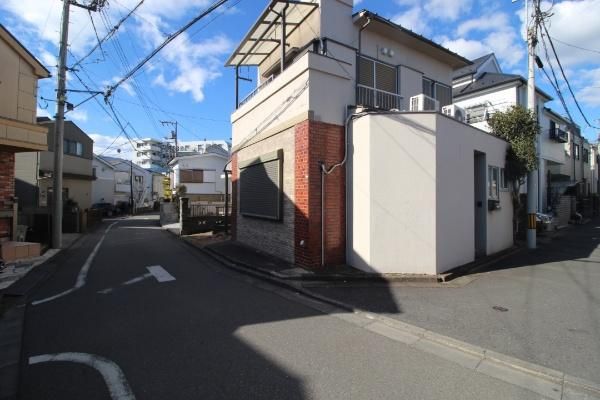 5DK Detached House for Sale in Fussa City, Tokyo Near Haijima Station - Thumbnail 3