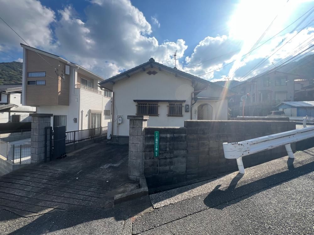 218 sqm Plot with Existing House in Moji, Kitakyushu - Thumbnail 2