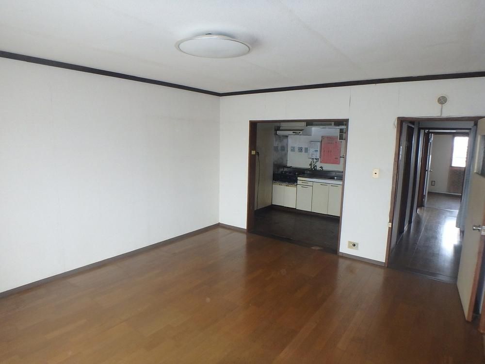 3LDK Apartment in Narashinodai, Funabashi, Chiba for Sale - Thumbnail 3