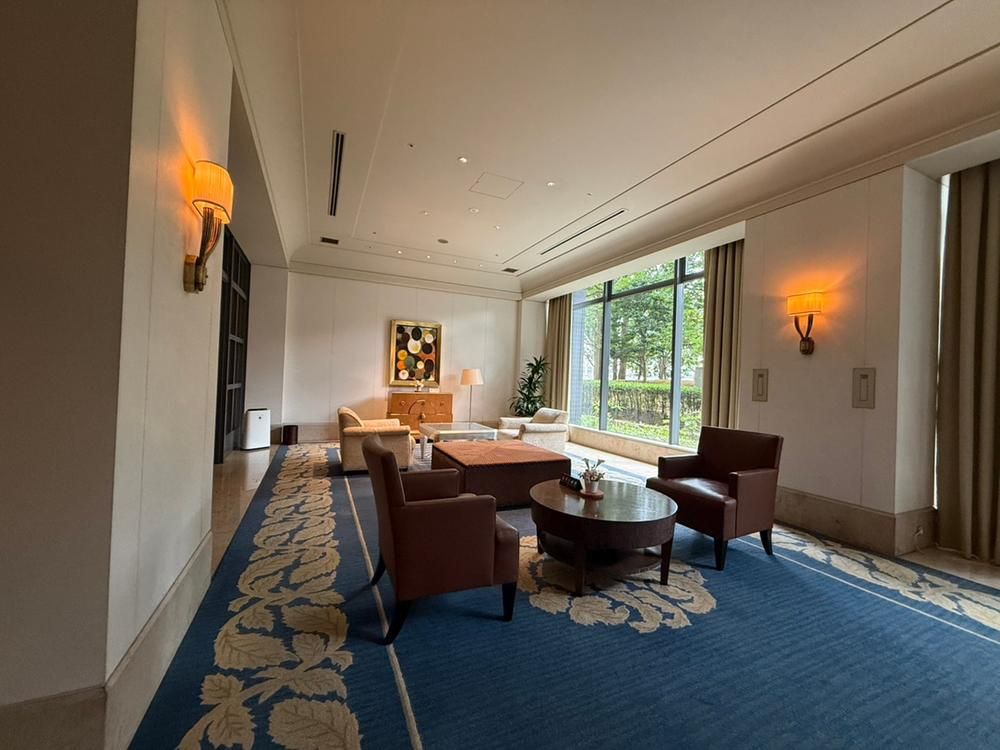 1LDK Apartment for Sale in Minato-ku, Tokyo - 55.46m2 - Thumbnail 4