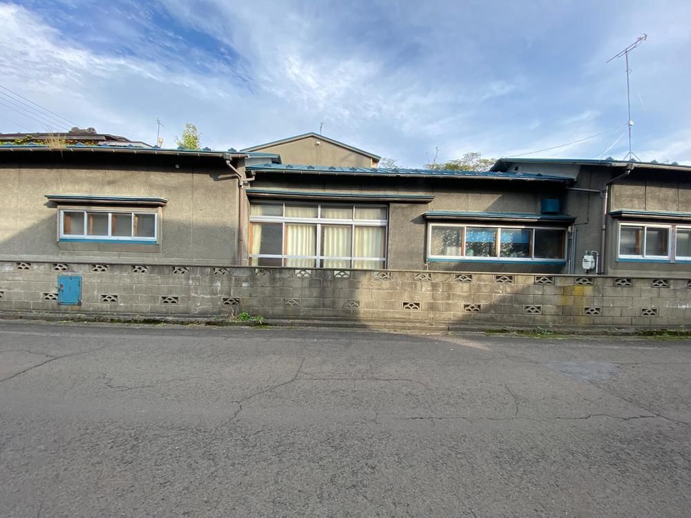 5DK House for Sale in Wakamatsu-cho, Noshiro City, Akita - Thumbnail 4