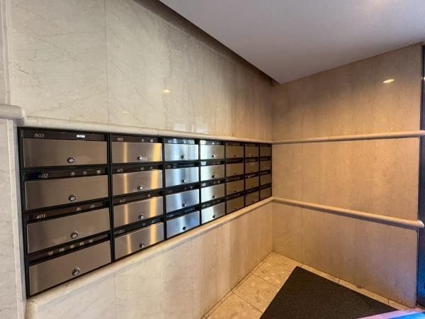 Renovated 3LDK Apartment in Sapporo Chuo-ku, 132.4m2 - Thumbnail 2