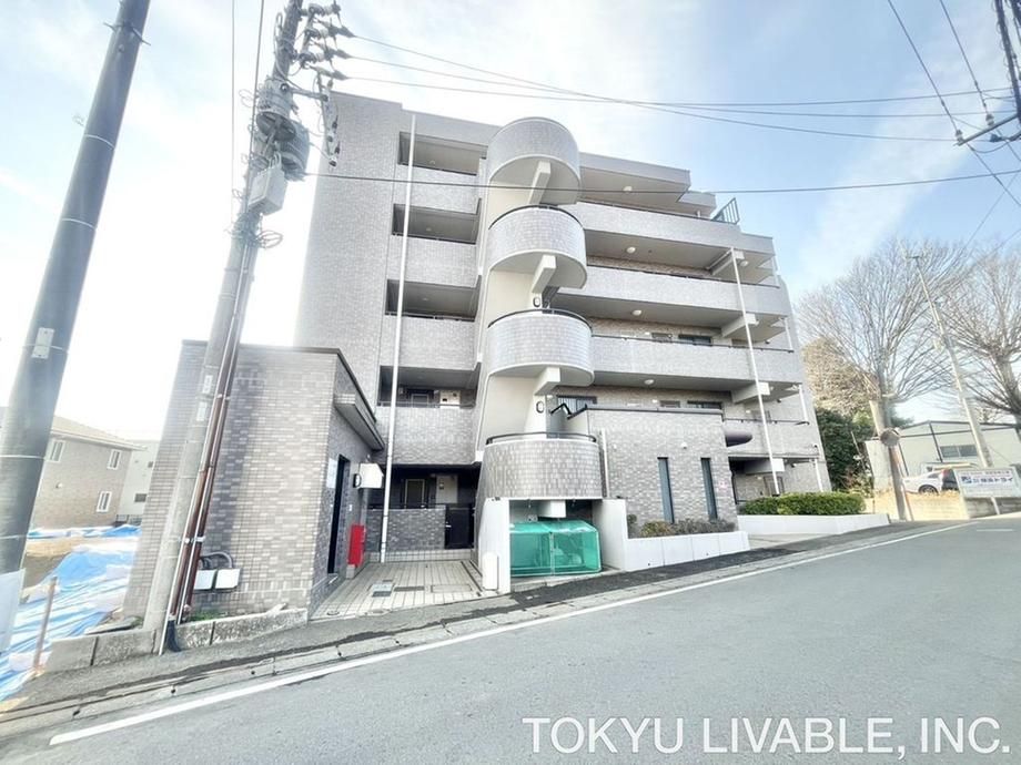 Grace Tsurugamine 1LDK Apartment in Asahi Ward, Yokohama - Thumbnail 2