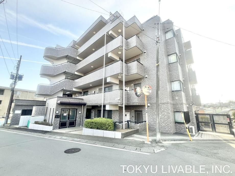 Grace Tsurugamine 1LDK Apartment in Asahi Ward, Yokohama - Thumbnail 3