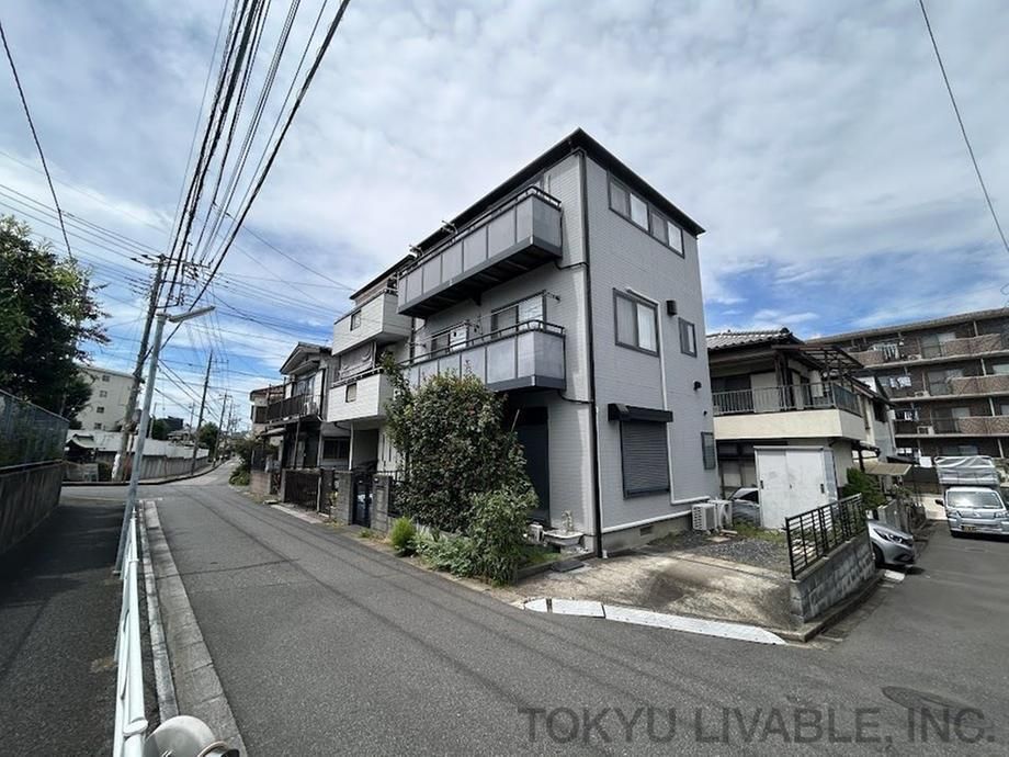 4LDK Detached House for Sale in Midori-ku, Saitama City - Thumbnail 3