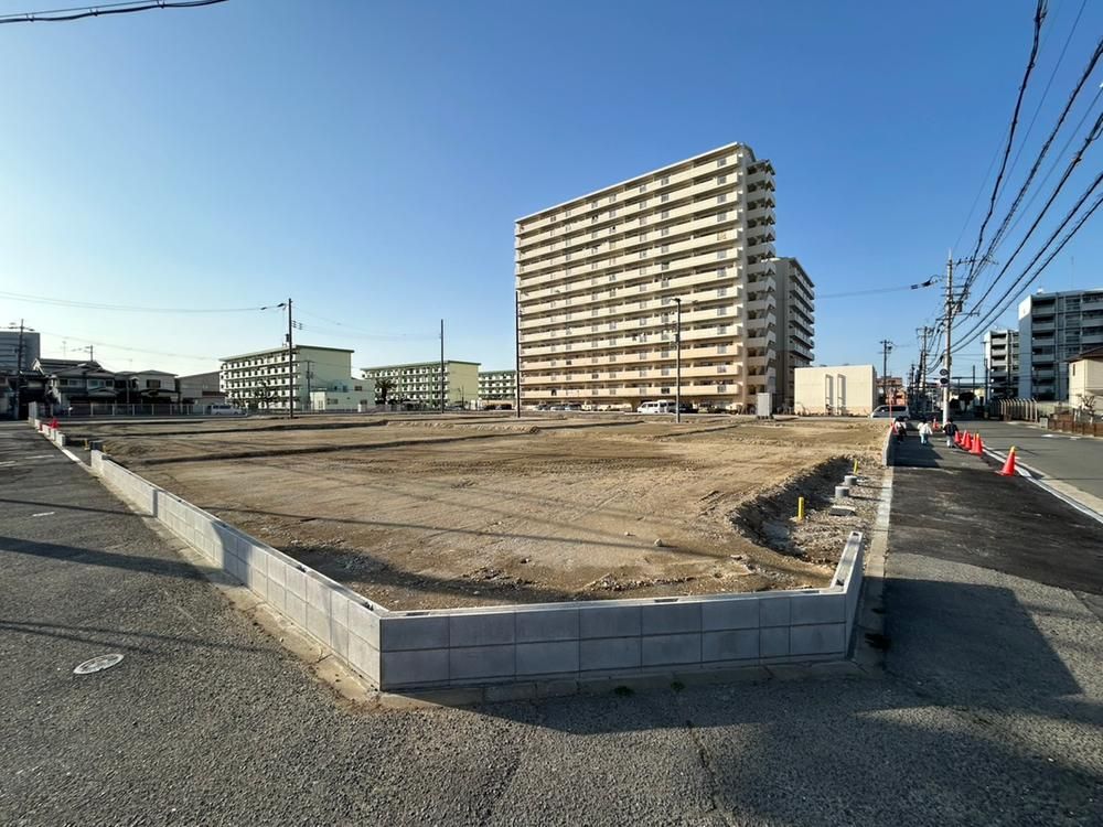 Land for Sale in Matsubara, Osaka – 9 Plots from 23.3M Yen - Thumbnail 2