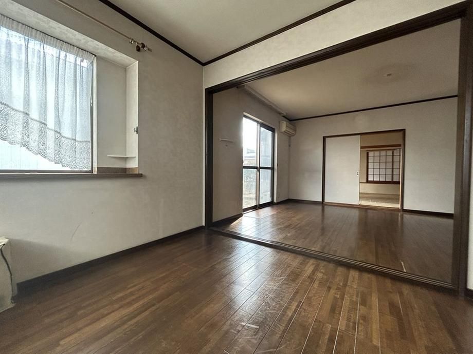 4LDK+S Detached House in Sakuragaoka, Toride City, Ibaraki - Thumbnail 3