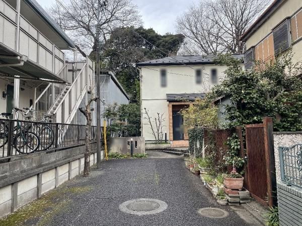 Land for Sale in Setagaya, Tokyo – 115.72 sqm, No Building Conditions - Thumbnail 2