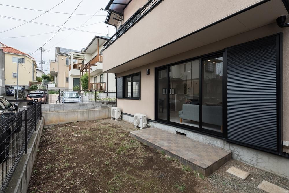 Renovated 3LDK+S House in Machida City with South Garden - Thumbnail 2