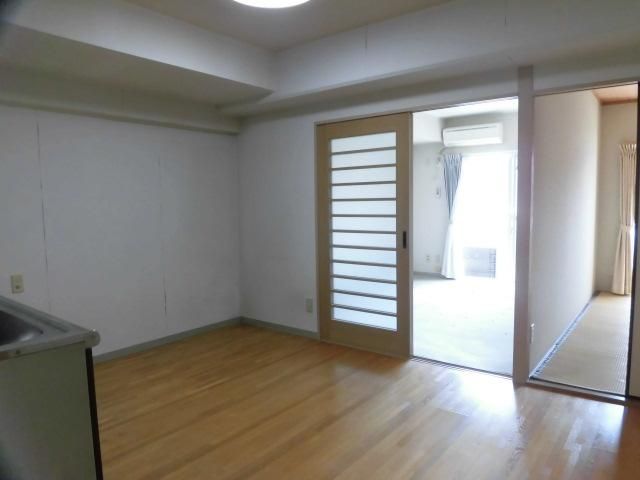 Dia Palace Otesuji - 3DK Apartment for Sale in Kochi City - Thumbnail 3