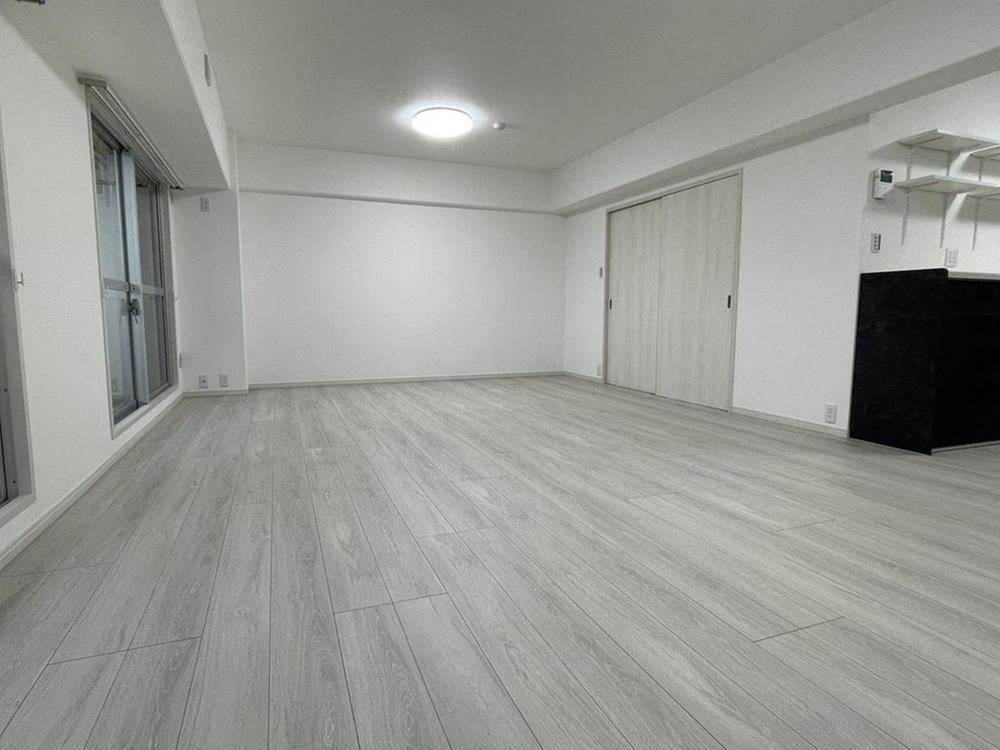 Renovated 2LDK Apartment in Kochi City, 70.76m² - Thumbnail 3