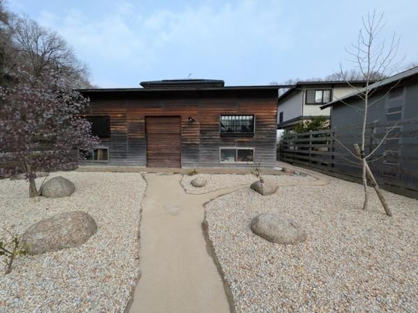 Renovated 4LDDKK House with Large Garden in Otsu, Shiga - Thumbnail 2