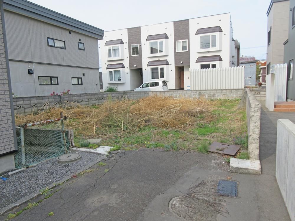 Land for Sale in Teine, Sapporo - 207.26 sqm - Thumbnail 2