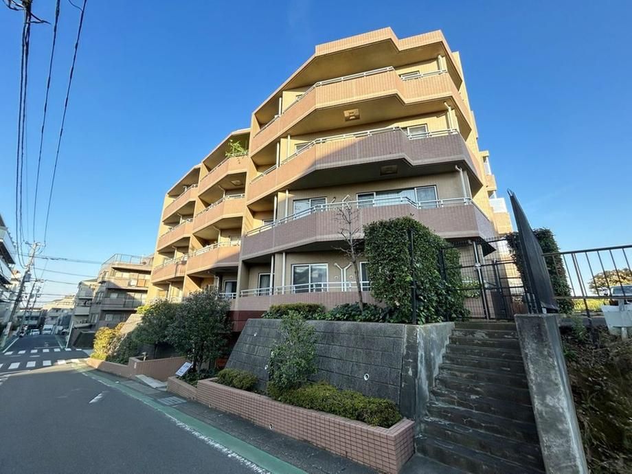 3LDK Apartment for Sale in Miyamaedaira, Kawasaki City - Thumbnail 2