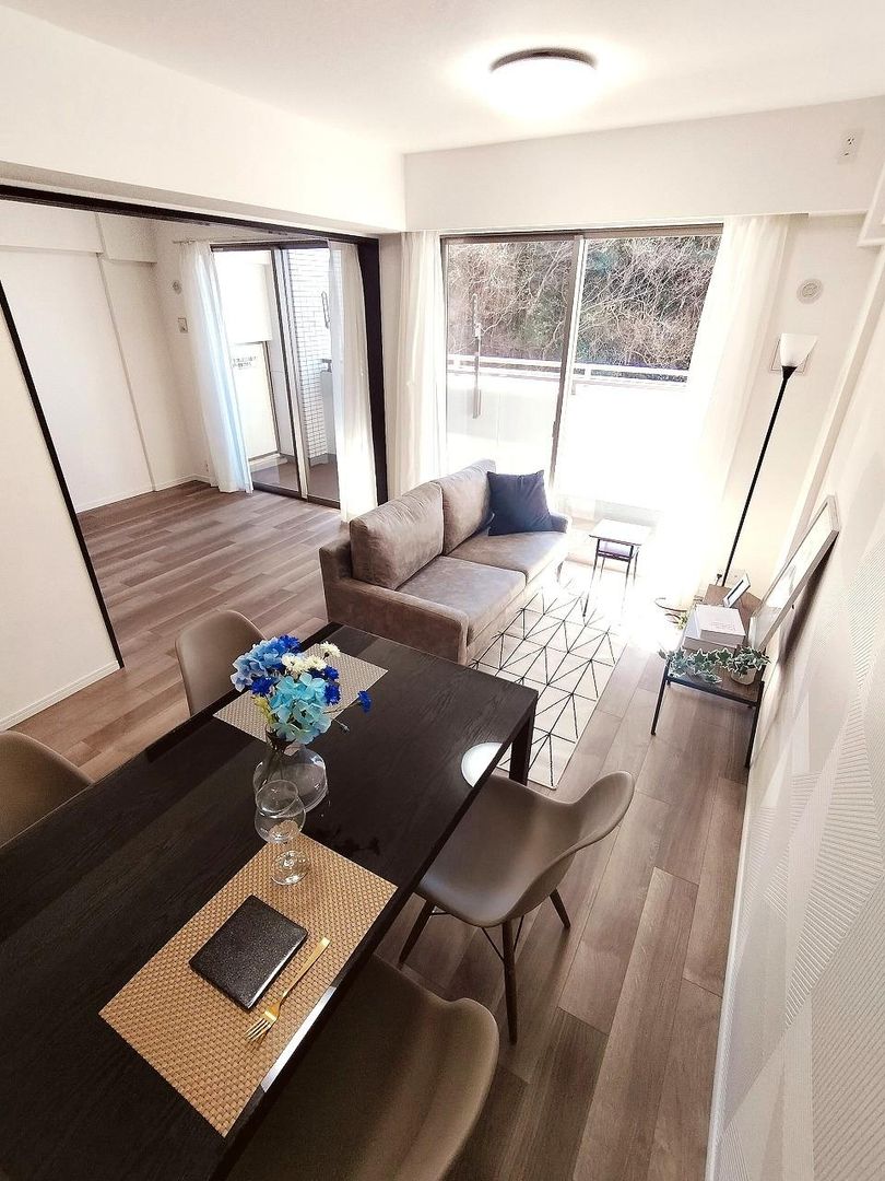 Renovated 3LDK Apartment in Kawasaki Miyamae Ward for 33.99 Million Yen - Thumbnail 4