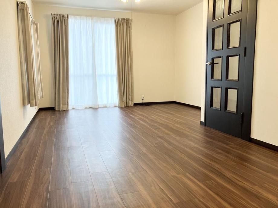 Move-in Ready 3LDK House in Yokohama's Sachigaoka Area - Thumbnail 2