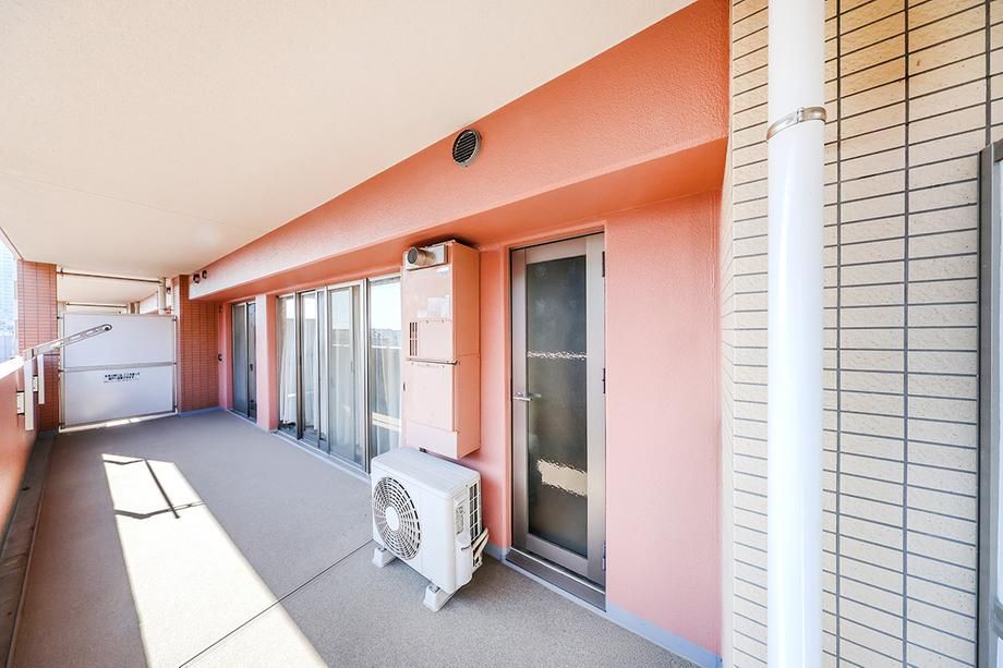 3LDK Apartment for Sale in Yokohama, Kanagawa - 71 sqm - Thumbnail 4