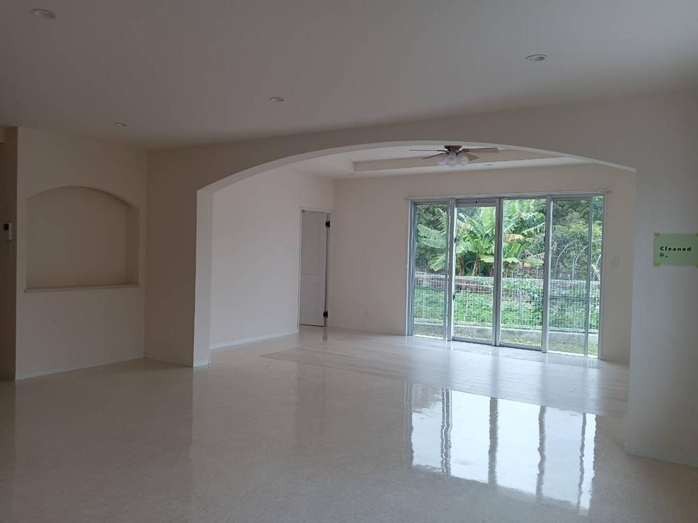 4LDK Detached House for Sale in Uruma, Okinawa - Thumbnail 2