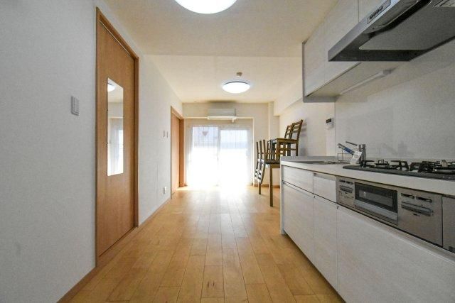 1LDK Apartment for Sale in Kawasaki-ku, Kanagawa - Thumbnail 3