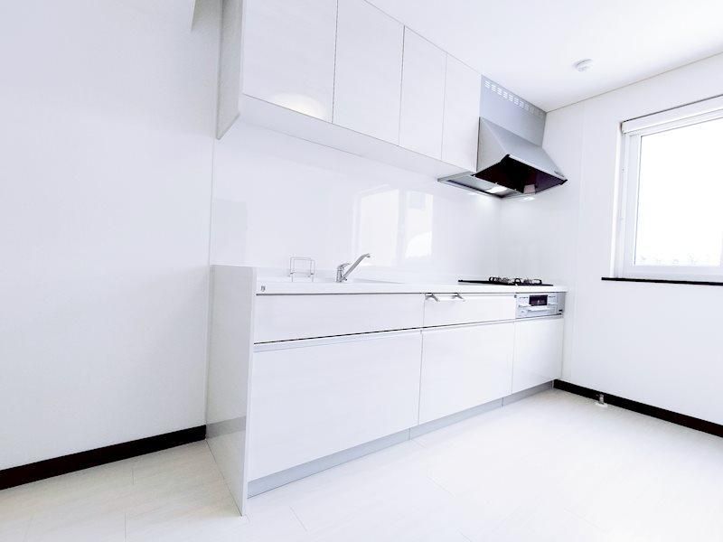 Renovated 4LDK House in Ebetsu, Hokkaido - 19.98 Million Yen - Thumbnail 4