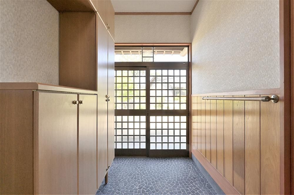 11LDK House for Sale in Nishiku, Niigata City with Panoramic Views - Thumbnail 3