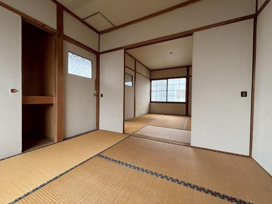 4LDK Detached House for Sale in Asahikawa, Hokkaido - 3.8 Million Yen - Thumbnail 4