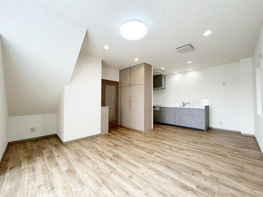 Renovated 4LDK Steel House in Sapporo Higashi Ward - Thumbnail 3