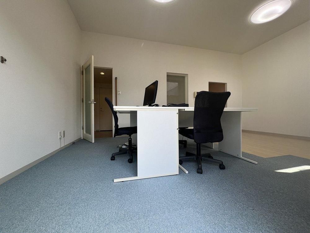 3LDK Maisonette Apartment for Sale in Sapporo Chuo-ku, 89.6m2 - Thumbnail 3