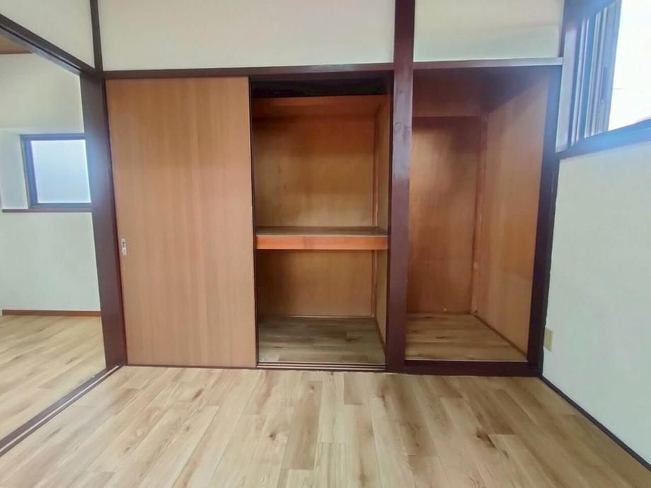 4DK House for Sale in Numazu, Shizuoka - 184.25 sqm Land - Thumbnail 2