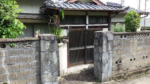 Former Inn for Sale in Miura-cho, Sasebo City, Nagasaki - Thumbnail 2