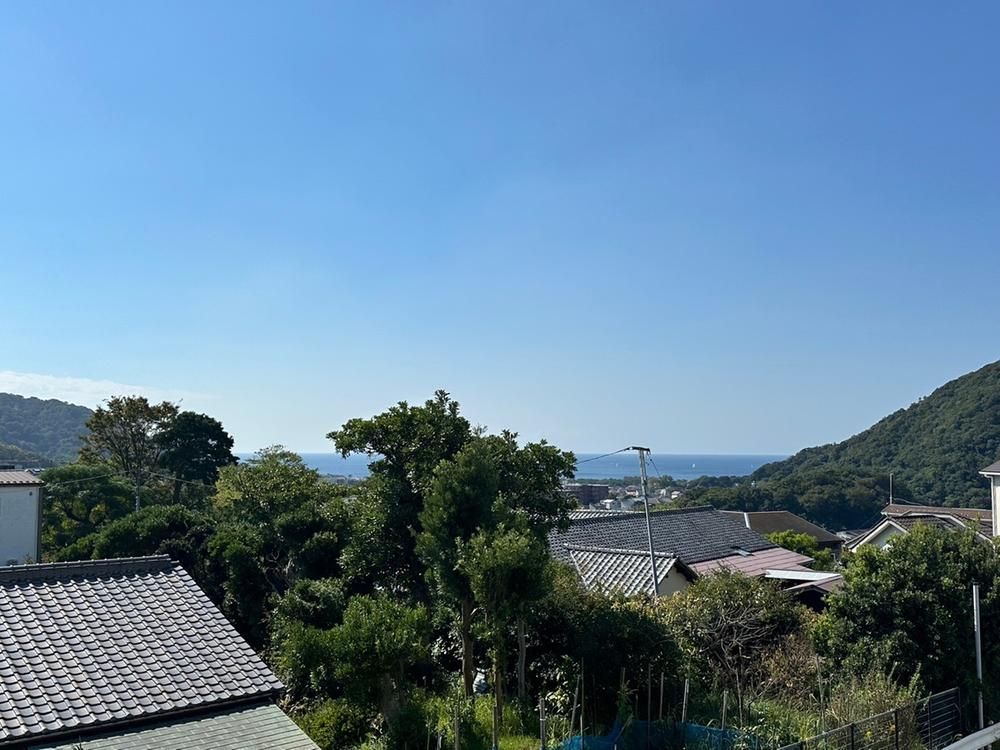 Land for Sale in Hayama, Kanagawa - 180.92 sqm Corner Plot - Thumbnail 3