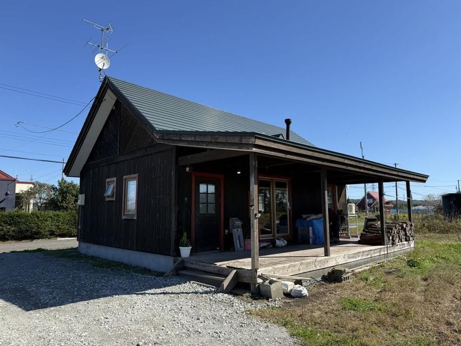 2LDK+S Wood Stove Villa on 461 Tsubo in Chitose - Thumbnail 3