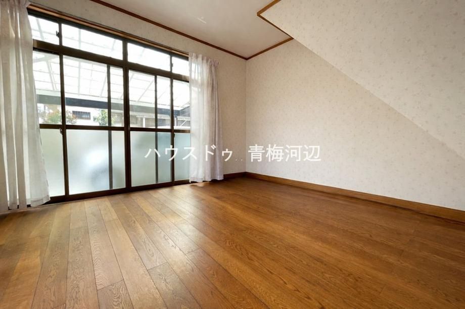 1985 Detached House in Ome, Tokyo - 4K+S, Corner Lot - Thumbnail 3
