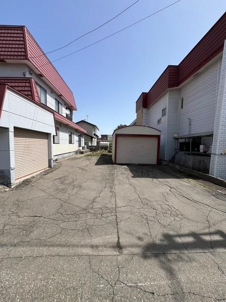 5LDK Semi Two-Generation House for Sale in Obihiro, Hokkaido - Thumbnail 3