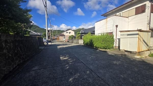 164m2 Vacant Land for Sale in Hidaka, Wakayama Near Sea - Thumbnail 2